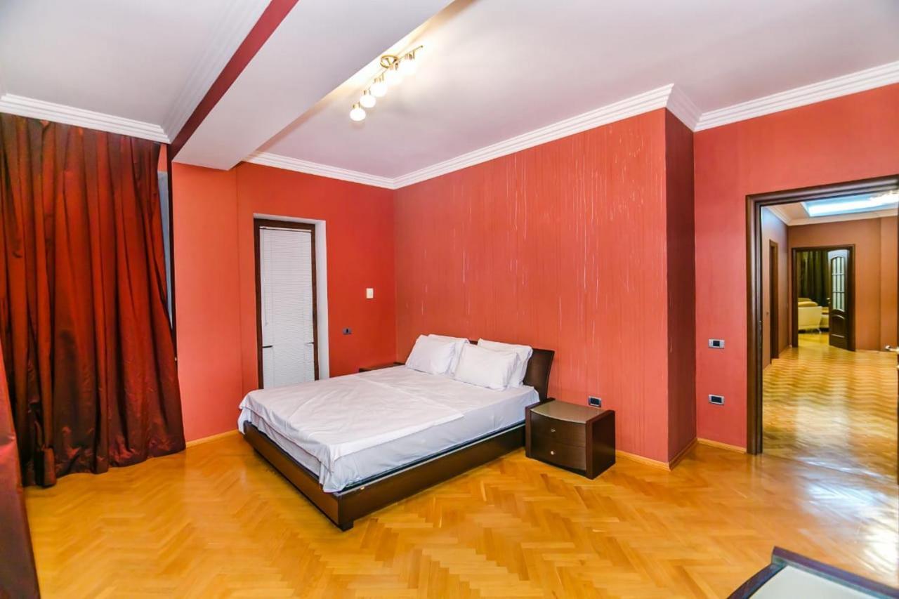 Vip Apartment Number One Baku Extérieur photo