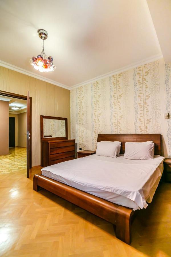 Vip Apartment Number One Baku Extérieur photo