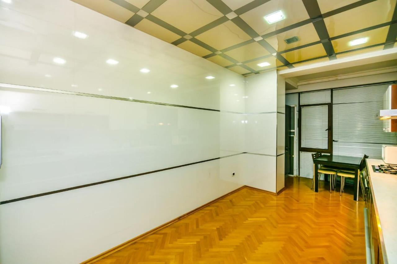 Vip Apartment Number One Baku Extérieur photo